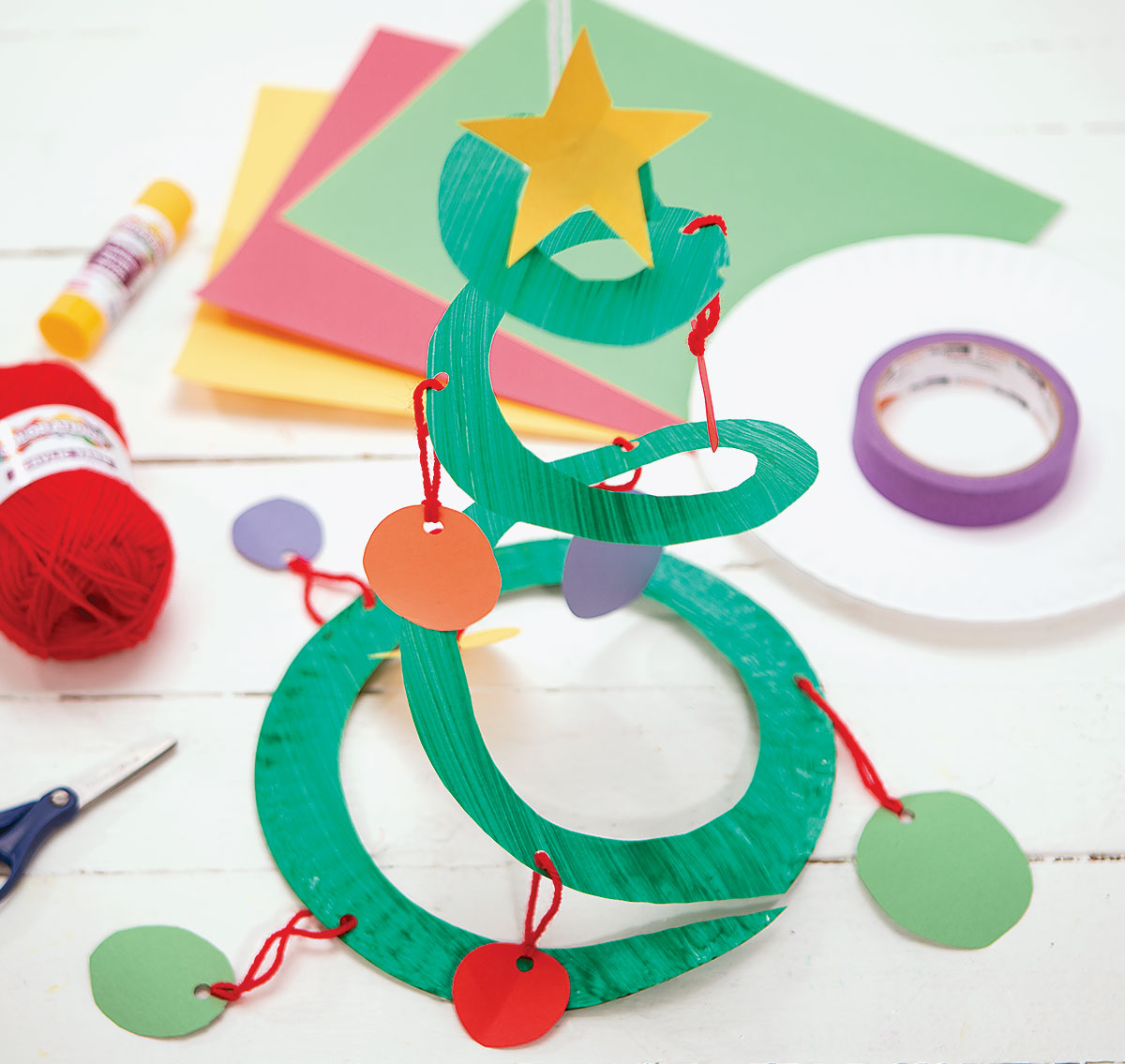 Christmas Tree Spiral Creative Craft Activity for the Holidays